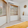 Отель Cozy Central 4br3ba Home w Pvt Pool Largegarden, фото 11