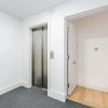 Отель Large Windsor Apartment Free Parking Single or King Beds, фото 3