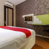 Отель RedDoorz Plus near Tugu Jogja, фото 7