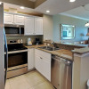Отель Crystal Shores by Southern Vacation Rentals, фото 29