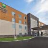 Отель Holiday Inn Express & Suites Wooster, an IHG Hotel в Вустере