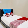 Отель OYO 92261 Aulia Homestay Syariah, фото 5