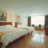 Отель GreenTree Inn Henan Zhoukou Huaiyang County Longdu Avenue Xihe Square Express Hotel, фото 12