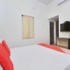 Отель OYO 12746 Hotel Sapthagiri Nest, фото 6