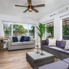 Отель Private Home 2 Miles From Siesta Key, фото 2