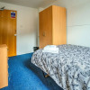 Отель Cosy Rooms for Students Only-Southampton, фото 7