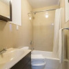 Отель East Village 2 Bedroom Apartments, фото 9
