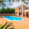 Отель Villa Marina Large Private Pool Walk to Beach Sea Views A C Wifi Car Not Required - 2300, фото 13