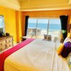 Отель Las Palmas Resort At Sandy Beach Grande 405 2 Bedroom Condo by Redawning, фото 5