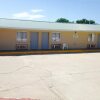 Отель Big 12 Motel, фото 1