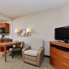 Отель Candlewood Suites Bluffton-Hilton Head, an IHG Hotel, фото 3