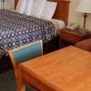 Отель Express Inn and Suites, фото 15
