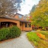 Отель O1 Slopeside Bretton Woods cottage with AC large patio and private yard Walk to slopes, фото 1