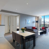 Отель Meriton Suites Pitt Street, Sydney, фото 4