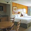 Отель Fairmont Hot Springs Resort, фото 12