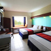 Отель Microtel Inn & Suites By Wyndham Eagle Ridge, фото 3