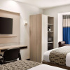 Отель Microtel Inn & Suites by Wyndham Florence/Cincinnati Airport, фото 6