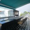 Отель Stylish apt Amazing Ocean View - Gym Karaoke Pool, фото 20