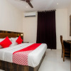 Отель OYO 24293 Amana International, фото 22