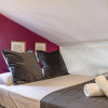 Отель Bnbholder Charming Duplex Attic Sol, фото 5