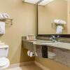 Отель Quality Suites Sherman, фото 11