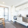 Отель Chic 1 Bedroom Apartment in Ponsonby, фото 13