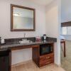 Отель Hampton Inn Rock Springs, фото 24