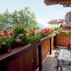 Отель Sunny Holiday Flat With Balcony, фото 5