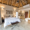 Отель Villa Amanzi Exclusive Bush Living in a Luxury South African Villa, фото 4
