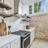 Отель N Rampart Apartments - Lux 3BD 2BA French Quarter w Courtyard, фото 14