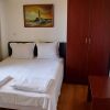 Отель Royal Hostel Golden Sands, фото 5