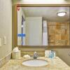 Отель Hampton Inn and Suites New Hartford/Utica, фото 10