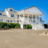Отель Ocean Shores Condo w/ Private Tub < 1 Mi to Beach!, фото 1