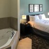 Отель SLEEP INN & SUITES NEW HAMPTON, фото 3