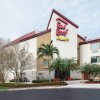 Отель Red Roof Inn PLUS+ West Palm Beach в Уэст-Палм-Биче