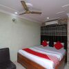 Отель Oyo 16209 Hotel Ambar Palace, фото 5