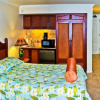 Отель Islander on the Beach 259 - studio Br Condo, фото 6