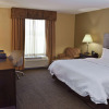 Отель Hampton Inn & Suites Alexandria, фото 5