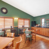Отель AmericInn Lodge & Suites Carlton, фото 24
