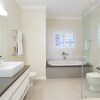 Отель Number Eleven Self Catering Villa, фото 8