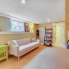 Отель Phinney Ridge Horizon House - Three Bedroom Home, фото 7