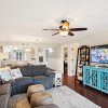 Отель Seacrest 308 is a 2 BR Gulf Front on Okaloosa Island by Redawning, фото 17