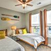 Отель Coastal Home w/ Yard < 1 Mi to Old Town Bluffton!, фото 4