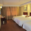 Отель GreenTree Inn Huangshan She Town Paifangqun New Bus Terminal Station E, фото 14