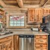 Отель Cozy Alto Cabin on 2 Acres: Near Fishing & Skiing!, фото 6