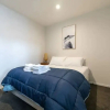 Отель Roomy Loft Two Bedroom Apartment W/ Free Parking!, фото 4