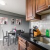 Отель 2BR Apt With Netflix - Near DT Hamilton, фото 9