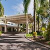 Отель Mandalay Luxury Beachfront Apartments, фото 9