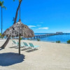 Отель Direct Oceanfront With Private Staircase To Beach Prestigious Islamorada Condocomplex 2 Bedroom Cond, фото 17
