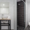 Отель OYO Home 43951 Fair  Studio Empire City Marriot, фото 8